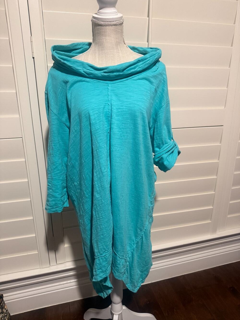 Neon Buddha Women’s Teal Blue Pullover 100% Cotton Top 3/4 Roll Tab Sleeve 2X